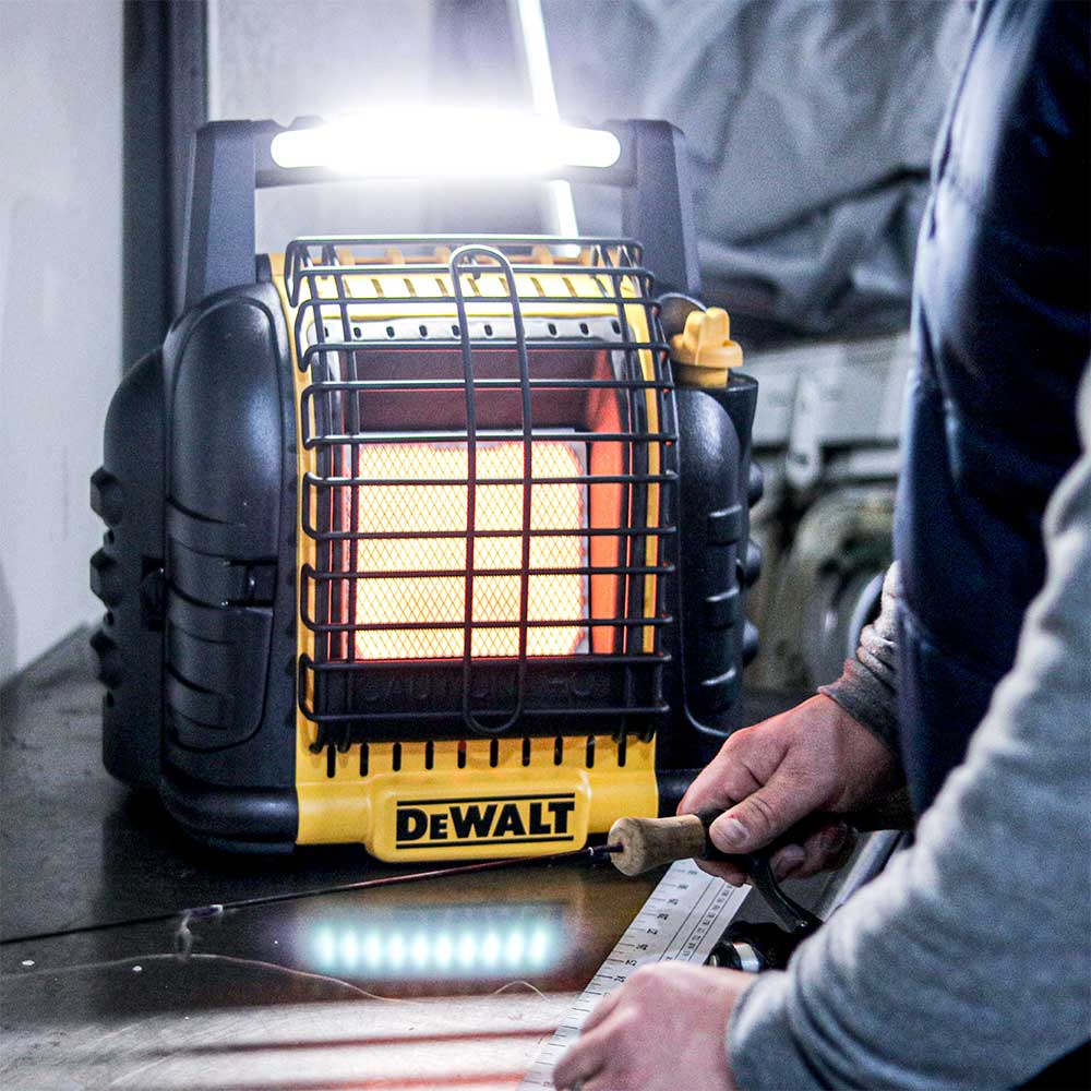 DEWALT DXH12B 12,000 BTU Propane Portable Radiant Heater