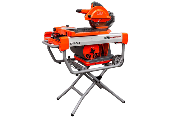 iQTS244 Dust-Control Saw